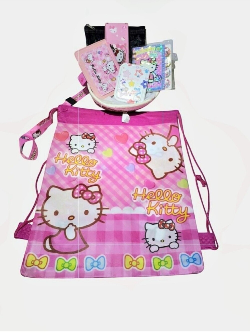 Hello Kitty Bundle Of 4 Accessories, & FREE HELLO KITTY REUSABLE DRAWSTRING BAG
